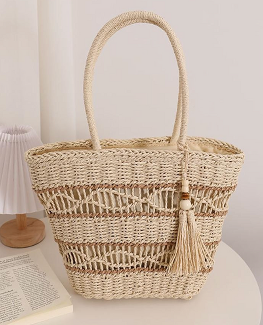 Wavy Woven Straw Tote with Tassel